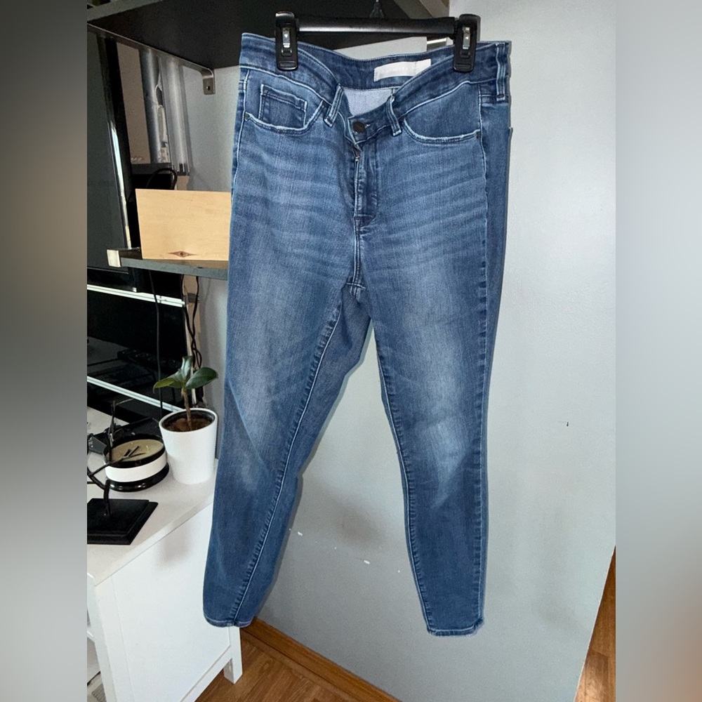 Athleta Women's Straight Leg Blue Jeans
